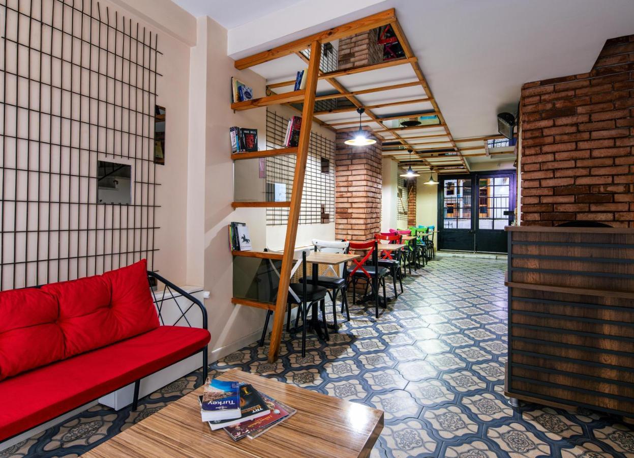 Hotel Taksimdays Istanbul Bagian luar foto
