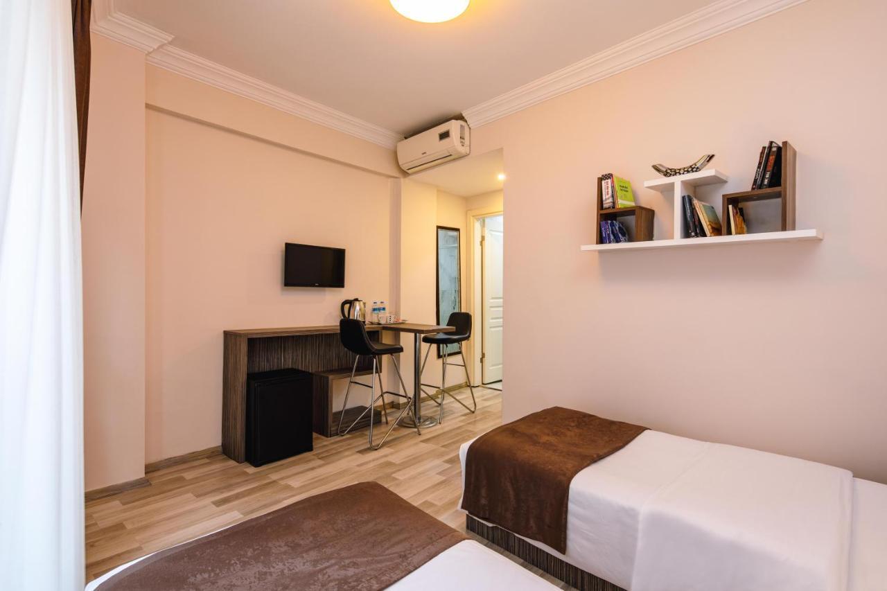 Hotel Taksimdays Istanbul Bagian luar foto
